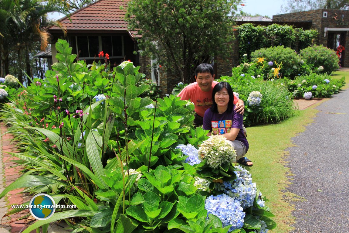 Tim and Chooi Yoke at The Regency Jerai Hills Resort