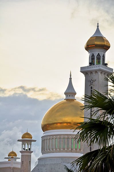 Omar Ali Saifuddin Mosque