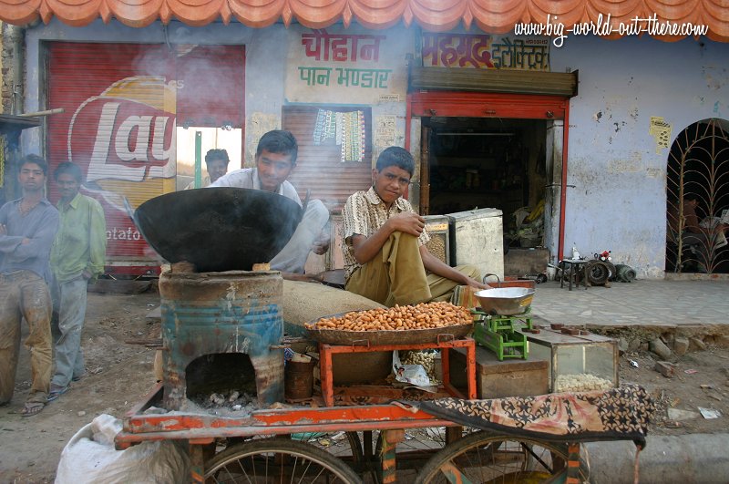 Peanut vendors in Jaipur, India