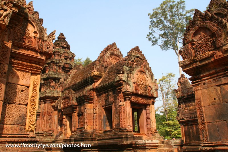 Miniature ruins of Banteay Srei