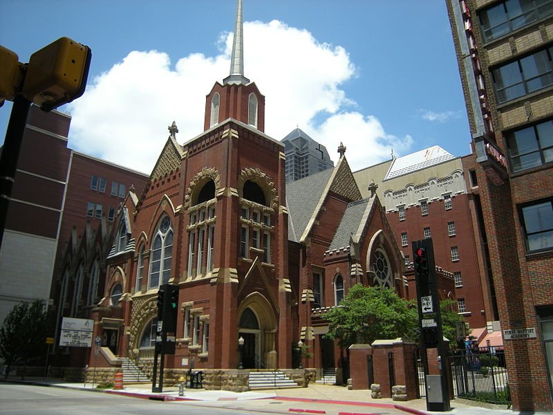 First Baptist Church, Dallas