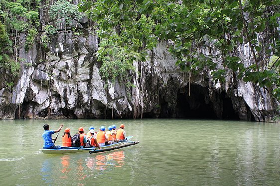 Approaching Puerto Princesa Subterranean River