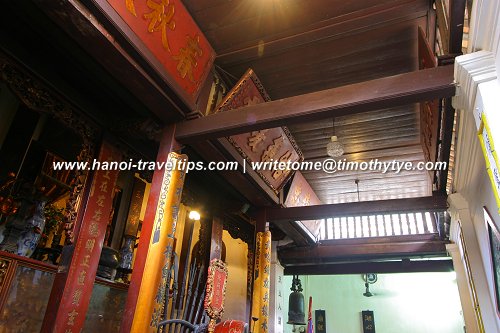 Inside the Temple of the Jade Mound