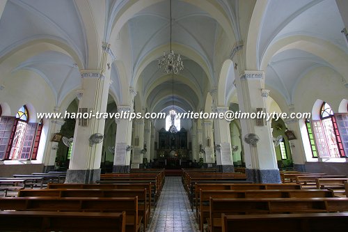 Interior of Ham Long Church