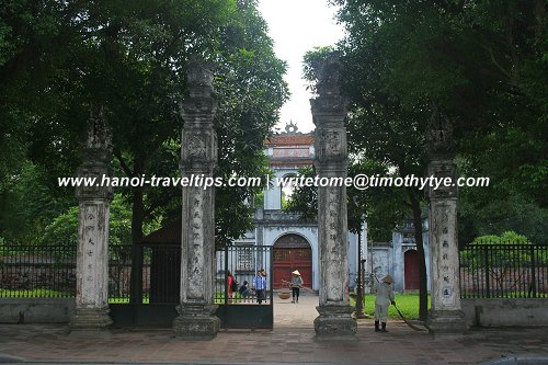 Entrance to the Temple of Literature