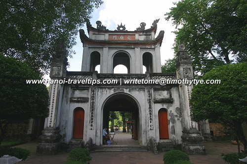 Great Portico of the Temple of Literature, as seen from the other side