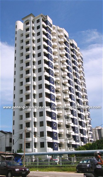 Desa Tanjung Apartment