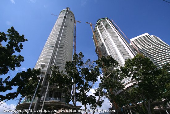 Gurney Paragon