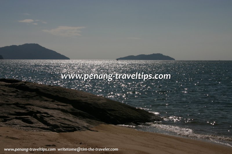 View from Teluk Kumbar towards Pulau Rimau