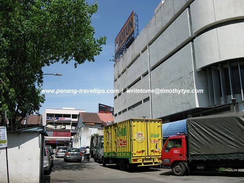 Tongkah Road