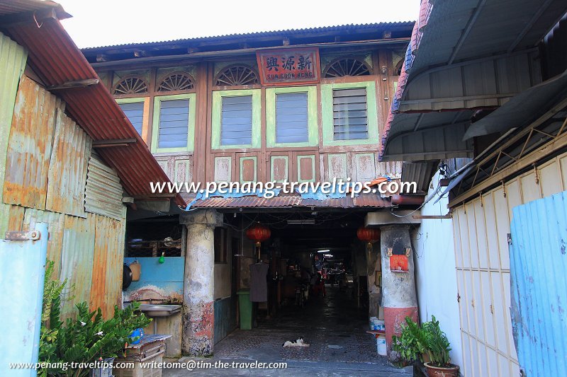 Trishaw Men's Lodge
