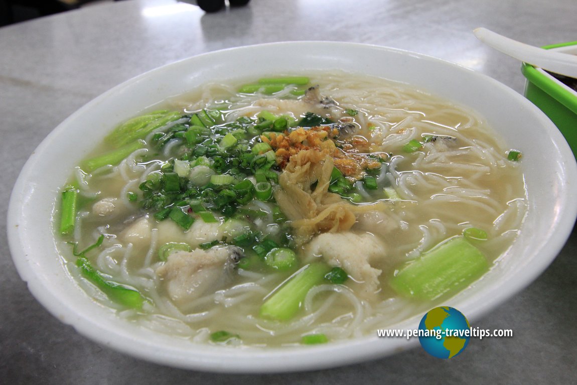 Seafood bee hoon porridge, Canton City Cafe