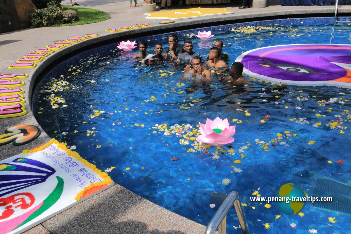 Largest Floating Kolam in Malaysia