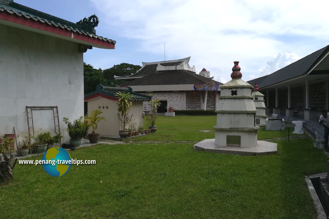 Leng Sim Ee Columbarium