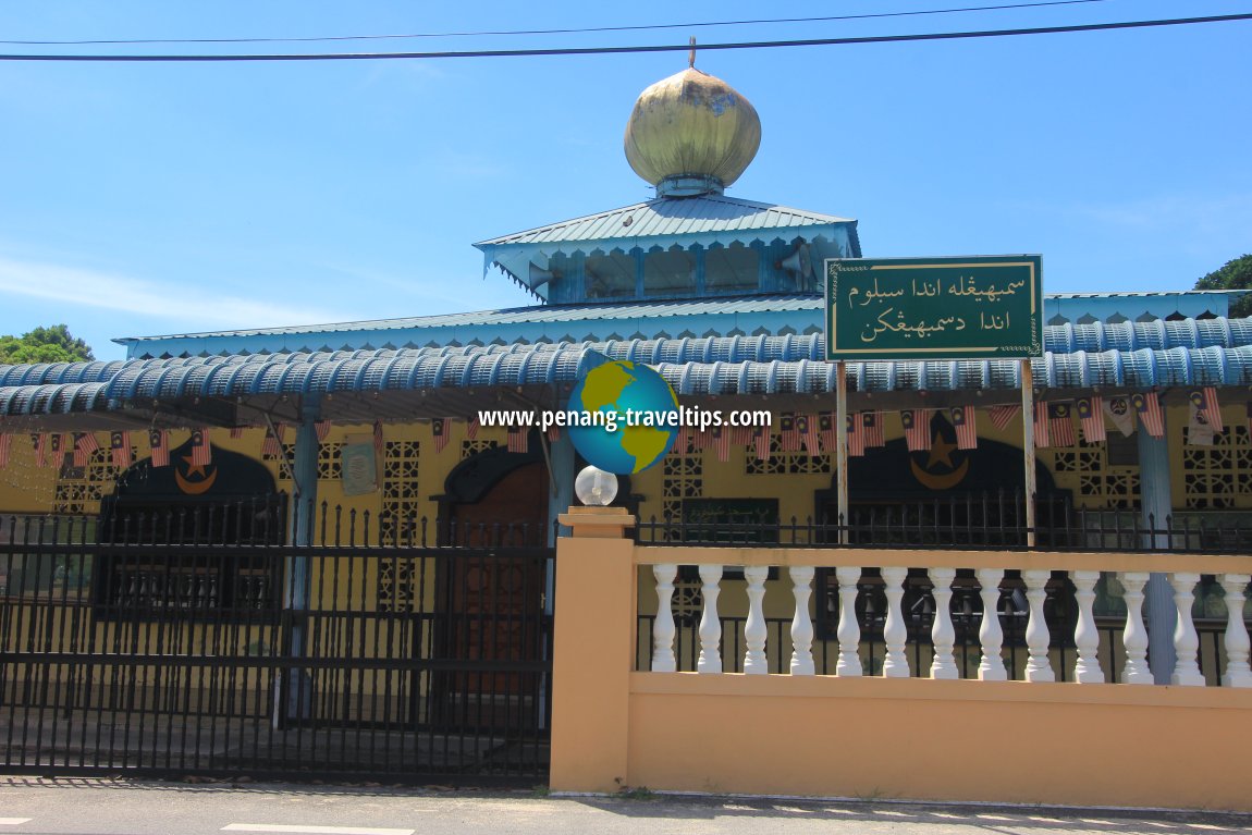 Masjid Kampung Terang, Balik Pulau