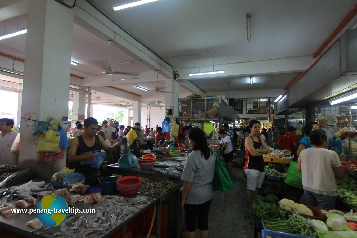 Sungai Ara Market