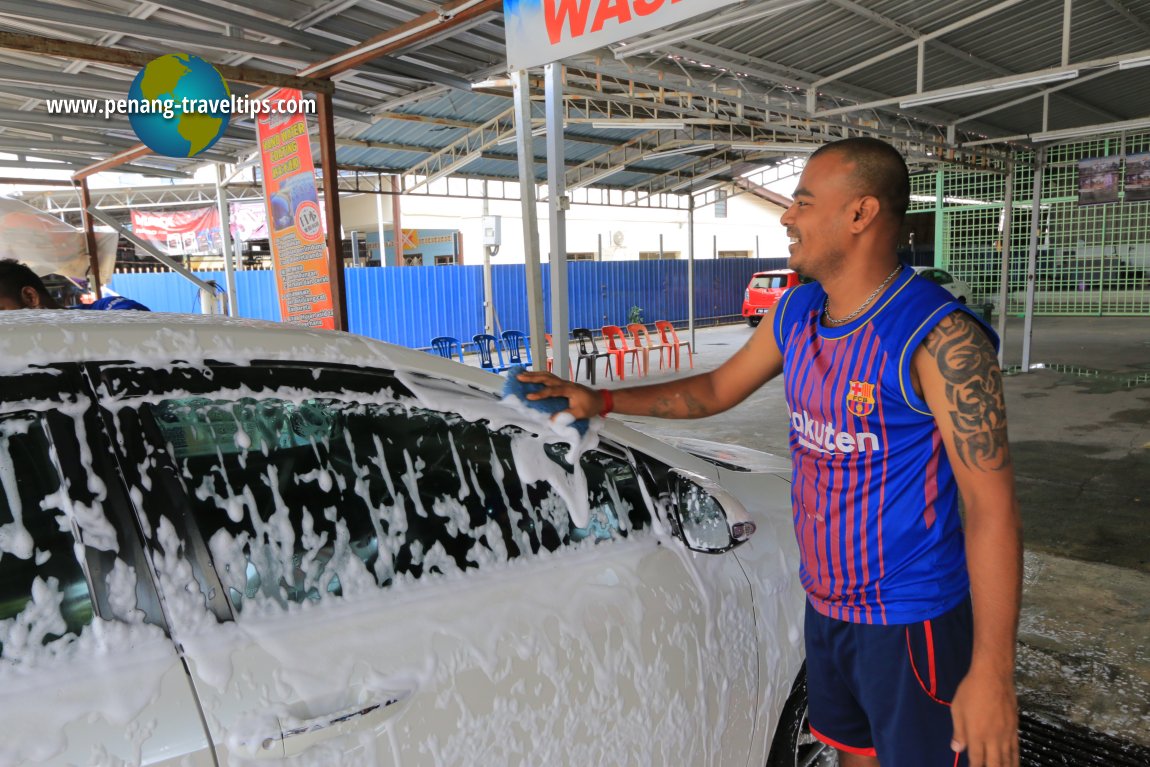 29 District Carwash