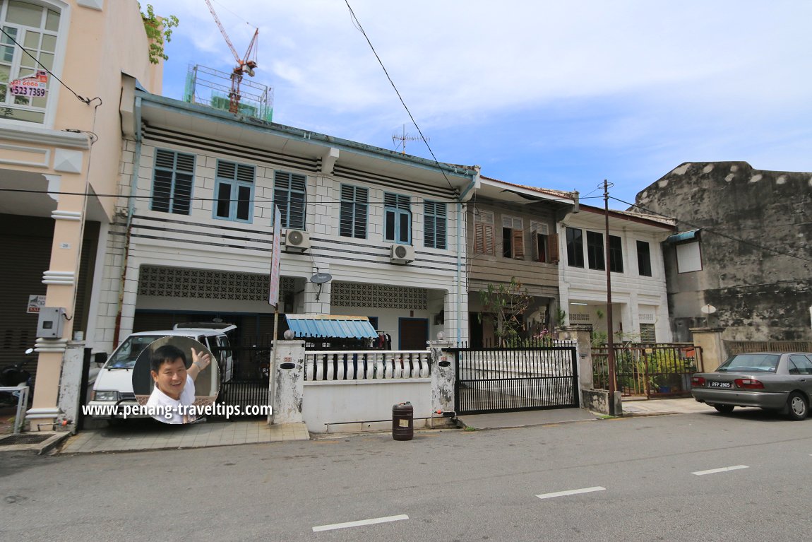 Townhouses along Ariffin Road