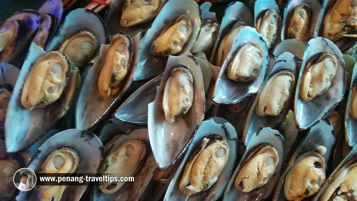 Meat & Seafood BBQ Saturday Dinner Buffet, Flamingo Hotel By The Beach