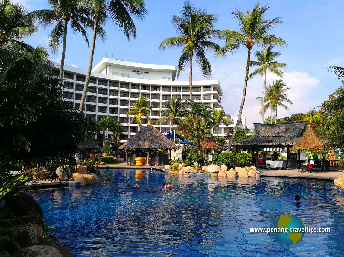 Golden Sands Resort swimming pool