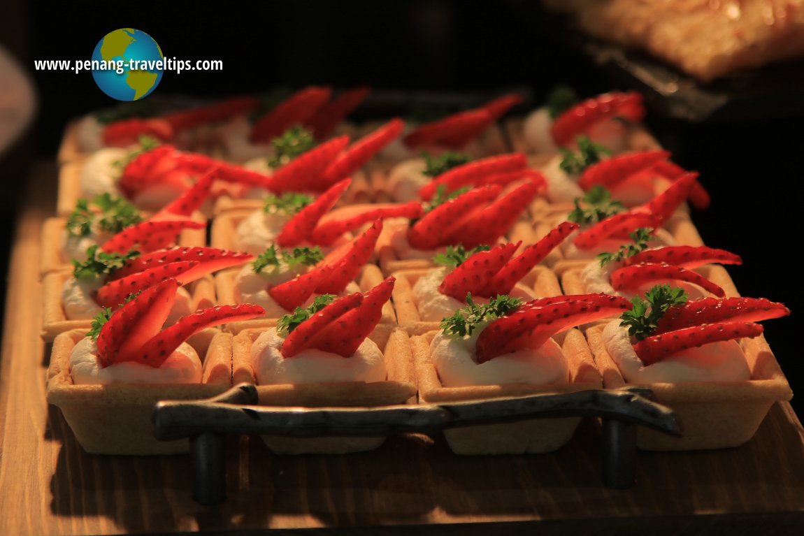 Iconic Hotel CNY 2018 Buffet