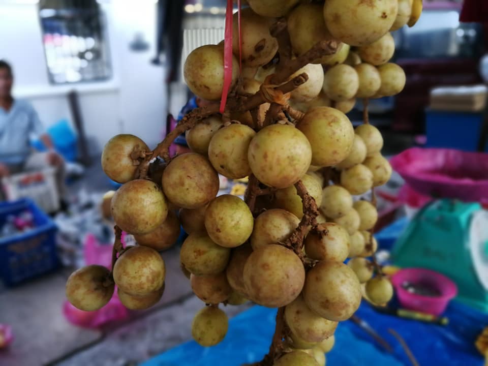 Jelutong Market on Saturday morning