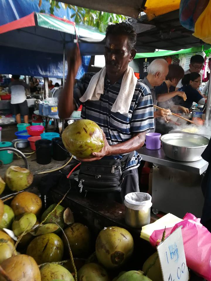 Jelutong Market on Saturday morning