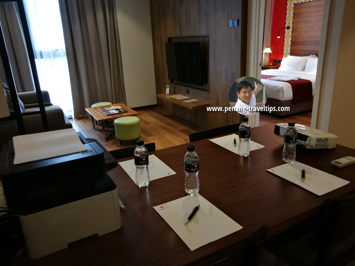 Work table, Baroque Suite, The Granite Luxury Hotel