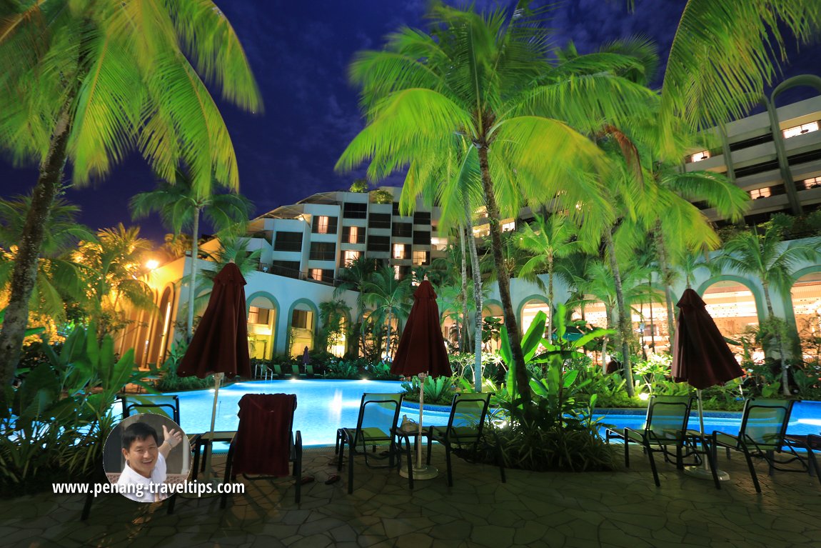 PARKROYAL Penang Resort looks so lovely at night