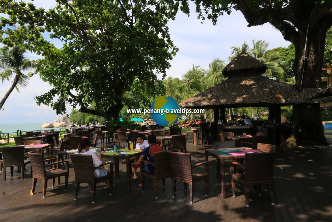 Pinang Bar, Rasa Sayang Resort & Spa
