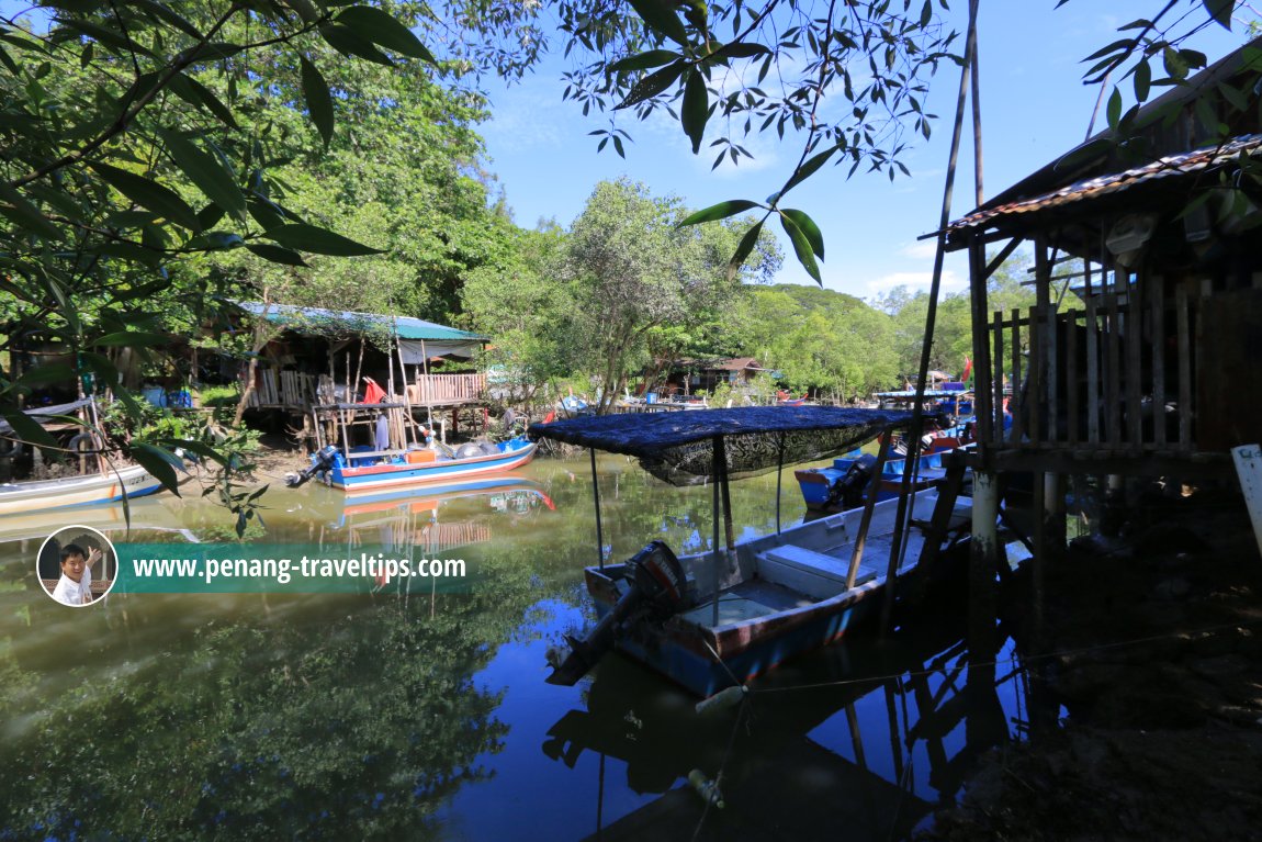 Sungai Permatang Damar Laut