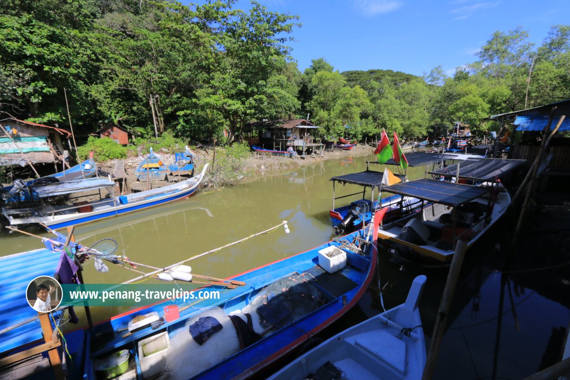 Sungai Permatang Damar Laut