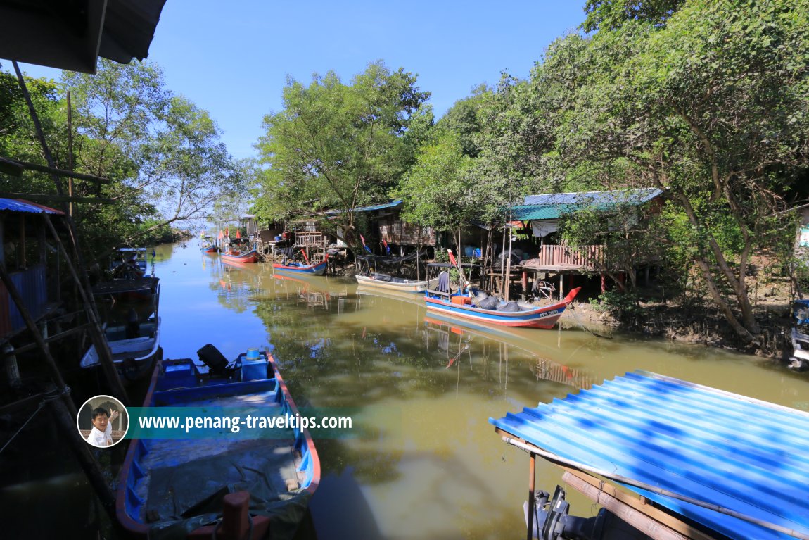 Sungai Permatang Damar Laut