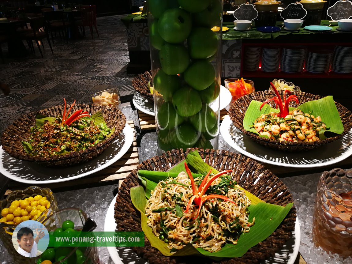 Wau Ramadhan Buffet, Hotel Equatorial Penang