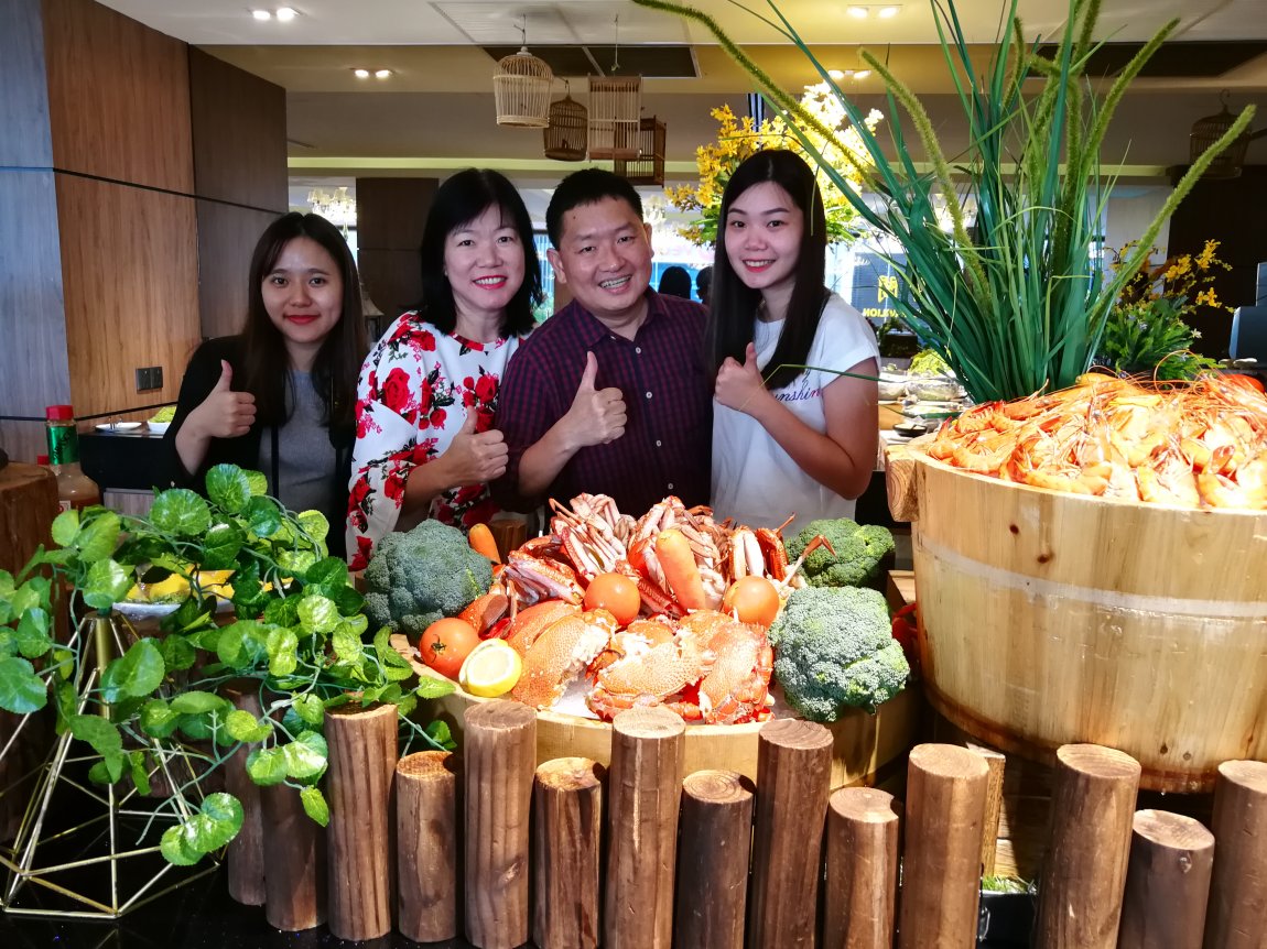 Fisherman's Hook - Flavour Of The Sea Seafood Buffet, Iconic Hotel, Penang