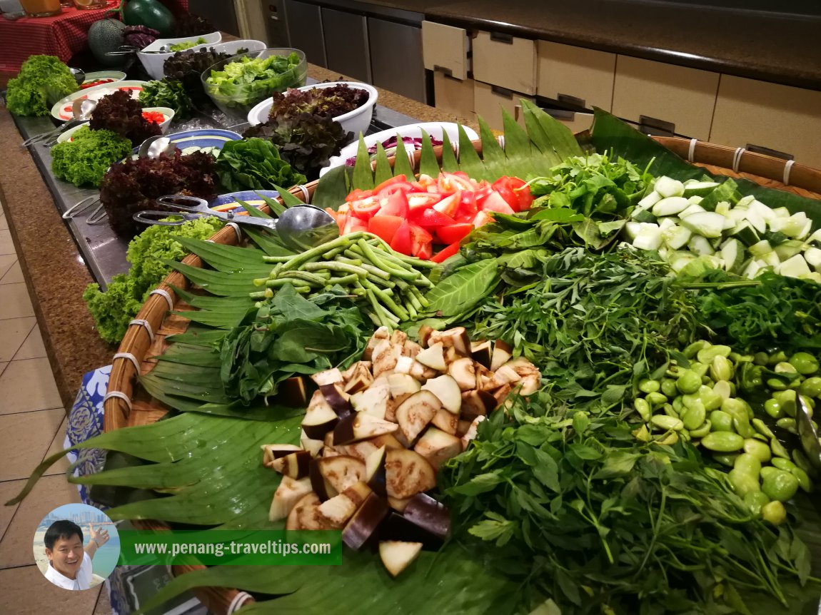 Selera Kampung Buffet Dinner at Golden Sands Resort by Shangri-La