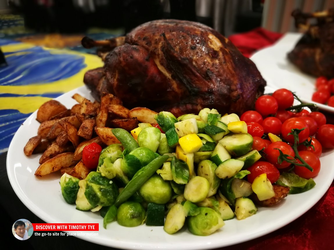 2019 Christmas Buffet Review, Ixora Hotel