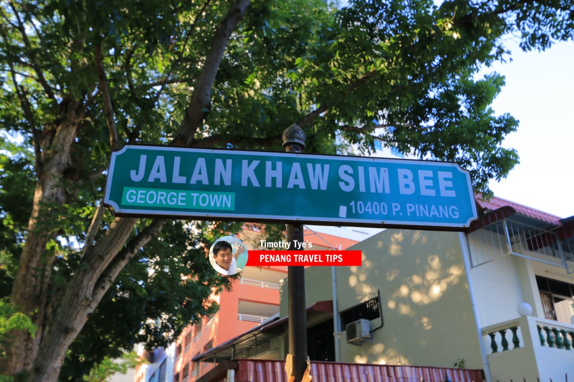 Jalan Khaw Sim Bee roadsign
