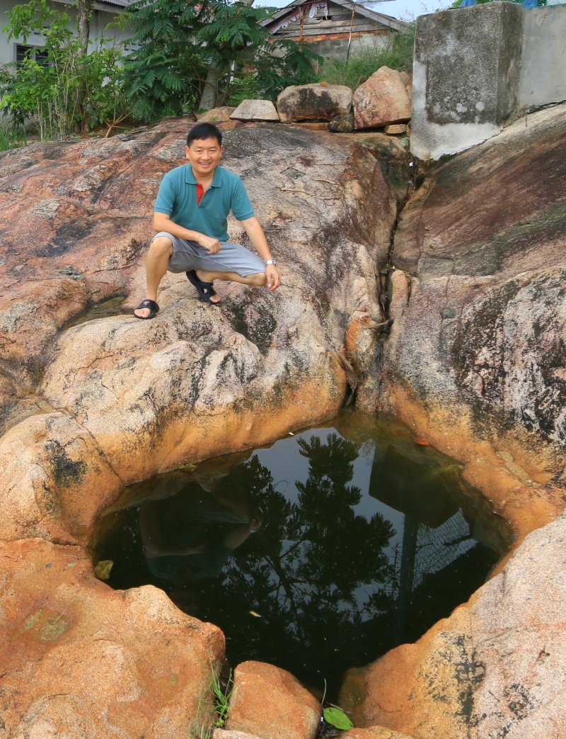 Batu Pahat Well
