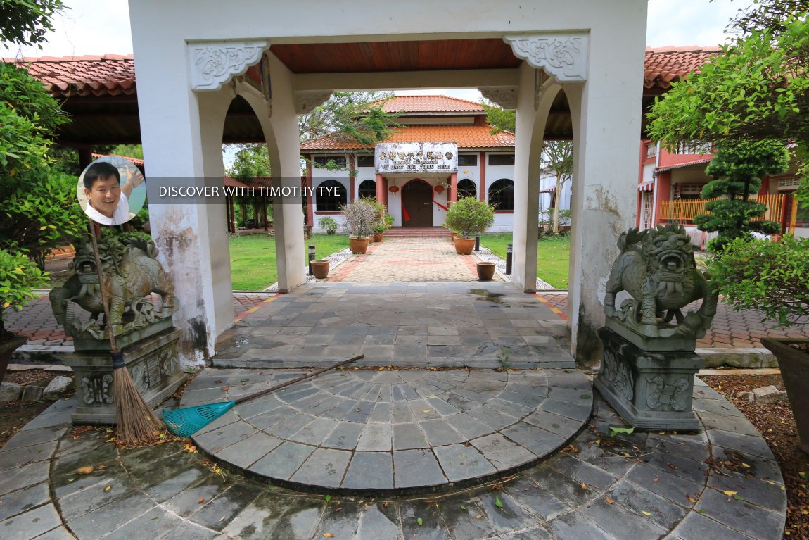 Nam Thien Temple, Parit Unas, Muar