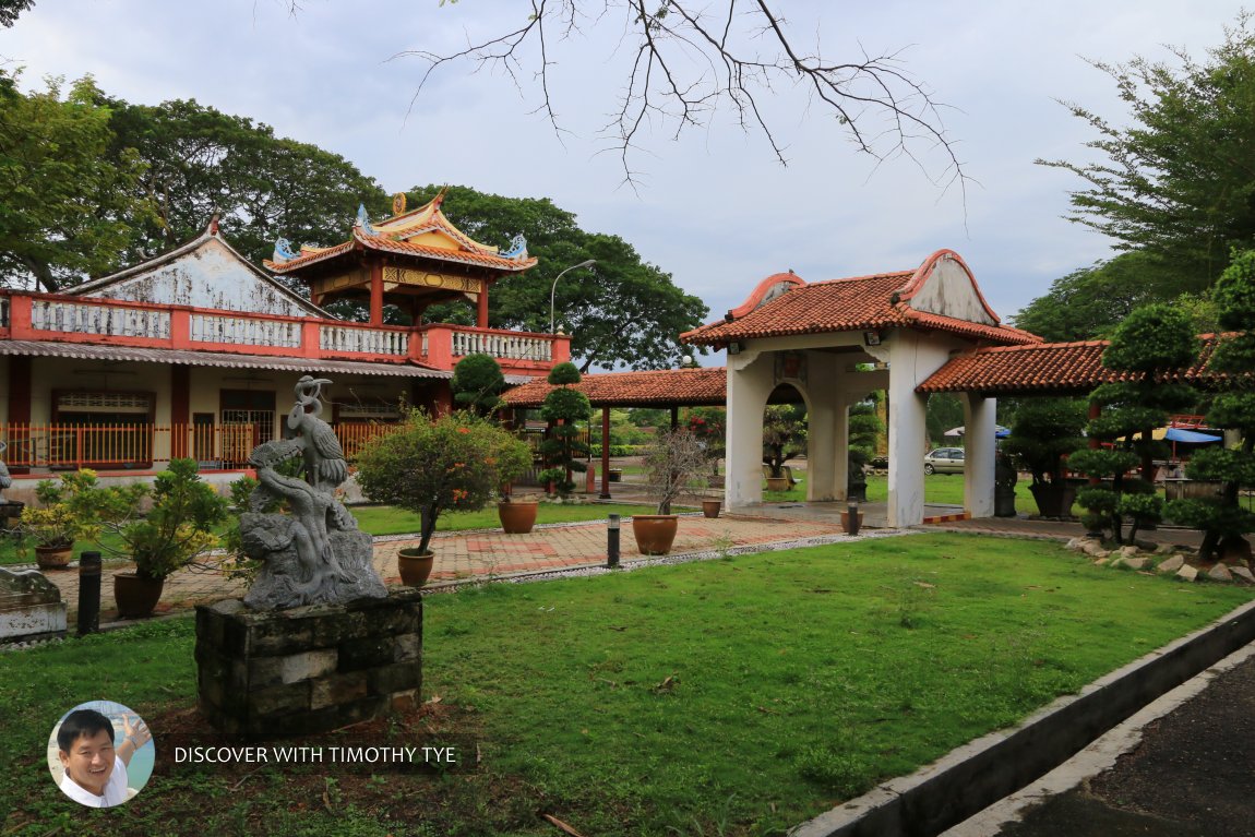 Nam Thien Temple, Parit Unas, Muar