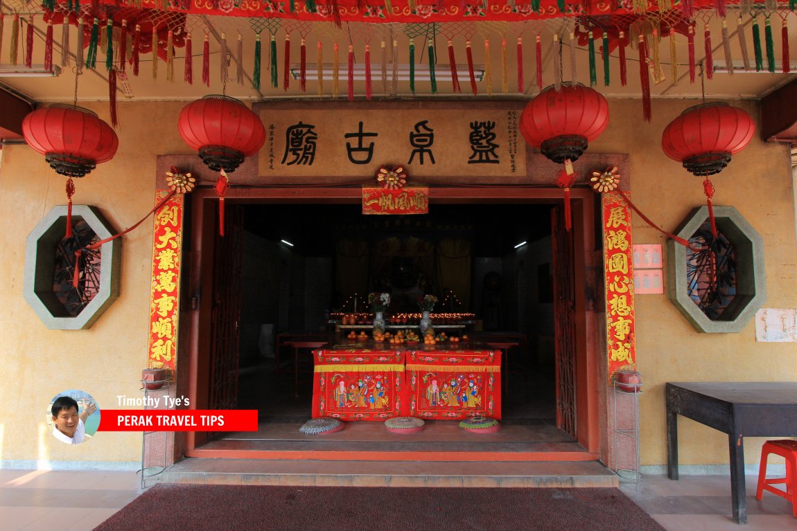 Parit Buntar Datuk Kong Temple, before renovations