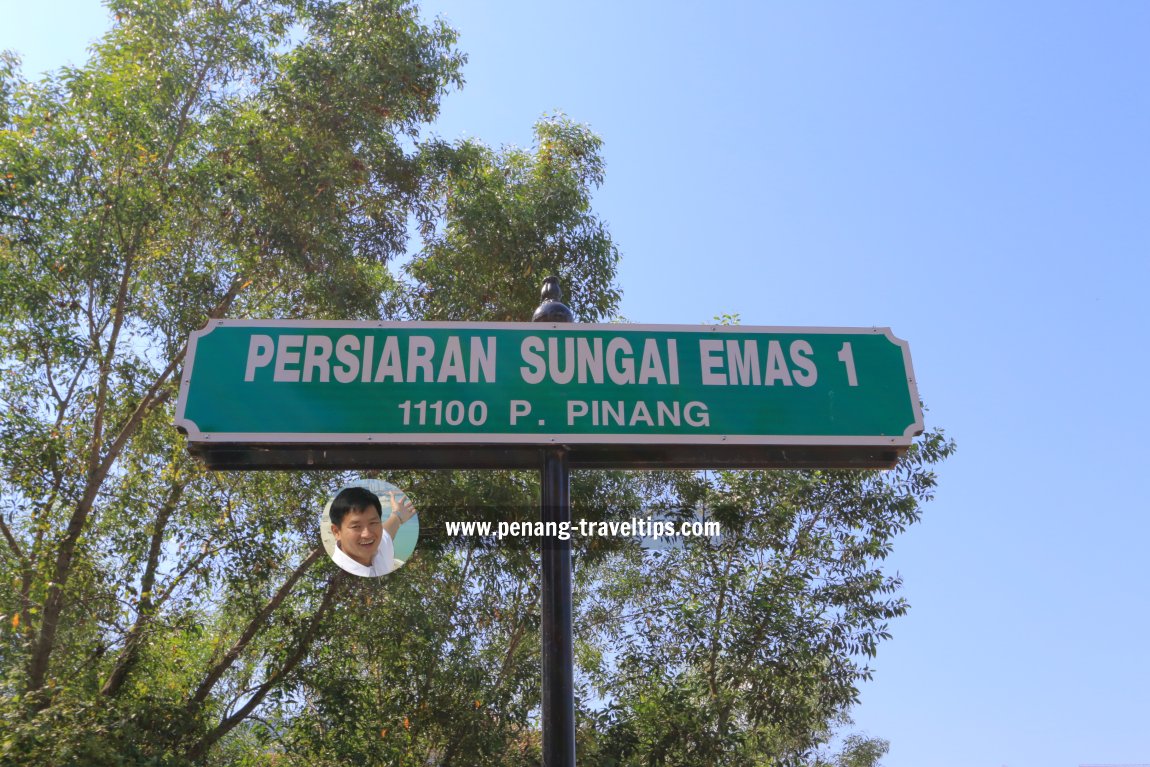 Persiaran Sungai Emas 1 roadsign