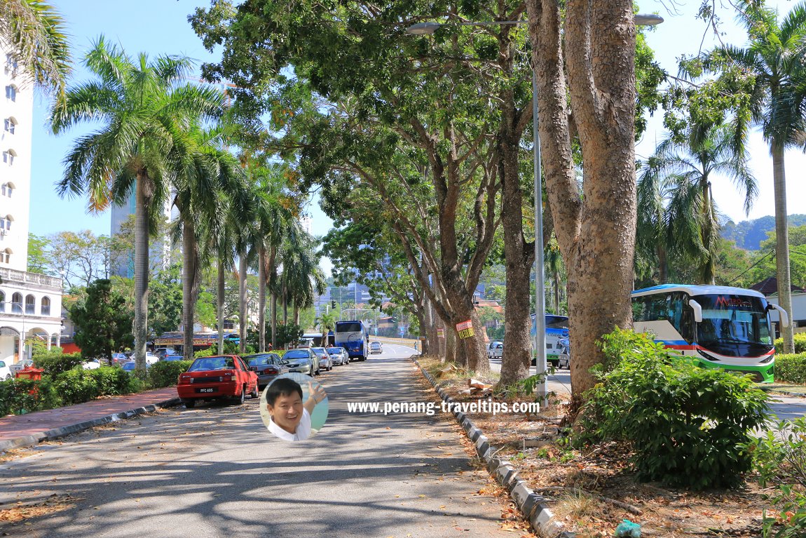 Persiaran Sungai Emas, Batu Ferringgi, Penang