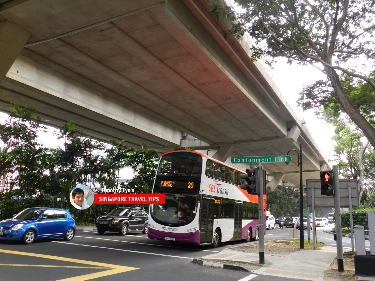 Keppel Road, with the Ayer Rajah Expressway on the Keppel Viaduct overhead