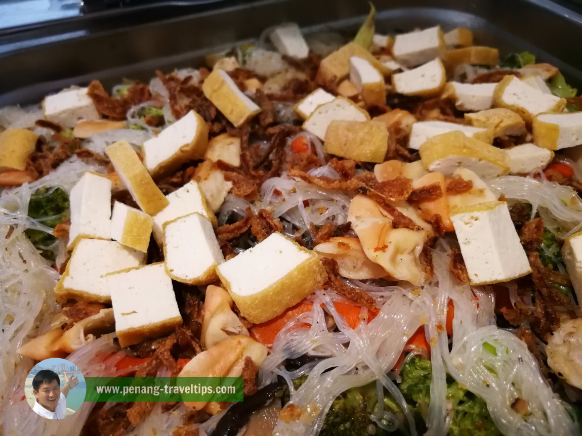 Masakan Chef Shaikh Fauzi at Top View Restaurant, Komtar