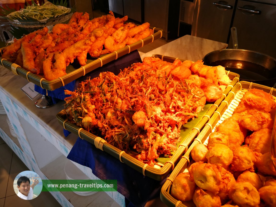 Masakan Chef Shaikh Fauzi at Top View Restaurant, Komtar