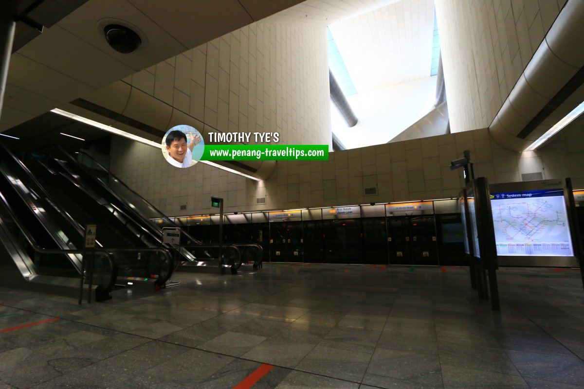 Bras Basah MRT Station