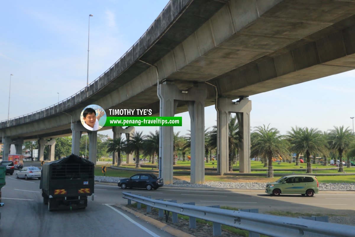 Bukit Tengah Roundabout