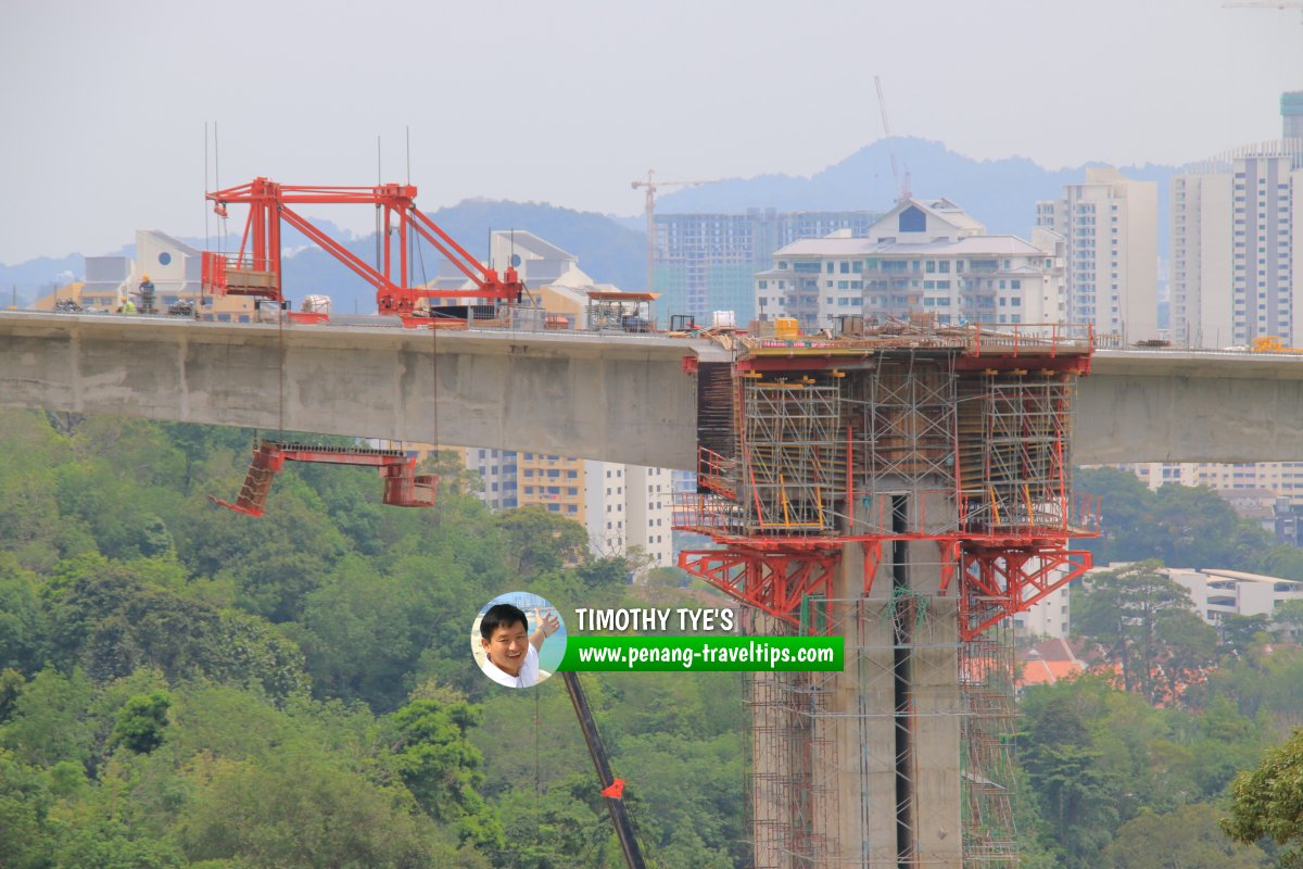 Construction of viaduct to Jalan Tun Sardon